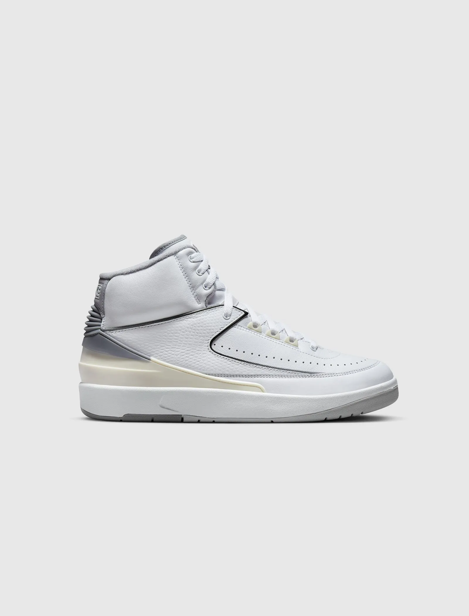 AIR JORDAN 2 "CEMENT GREY"