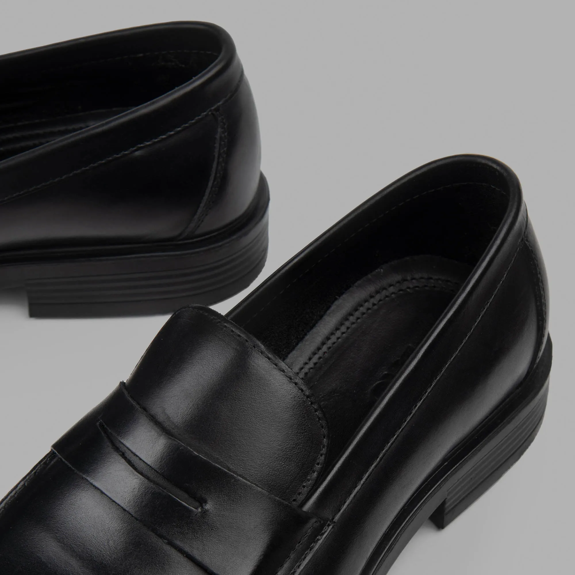 College Loafer Shoes - Black