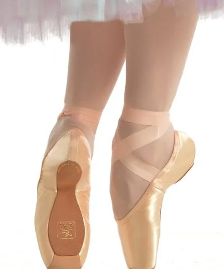 Gaynor Minden Europa Scaulpted Fit Pointe Shoes