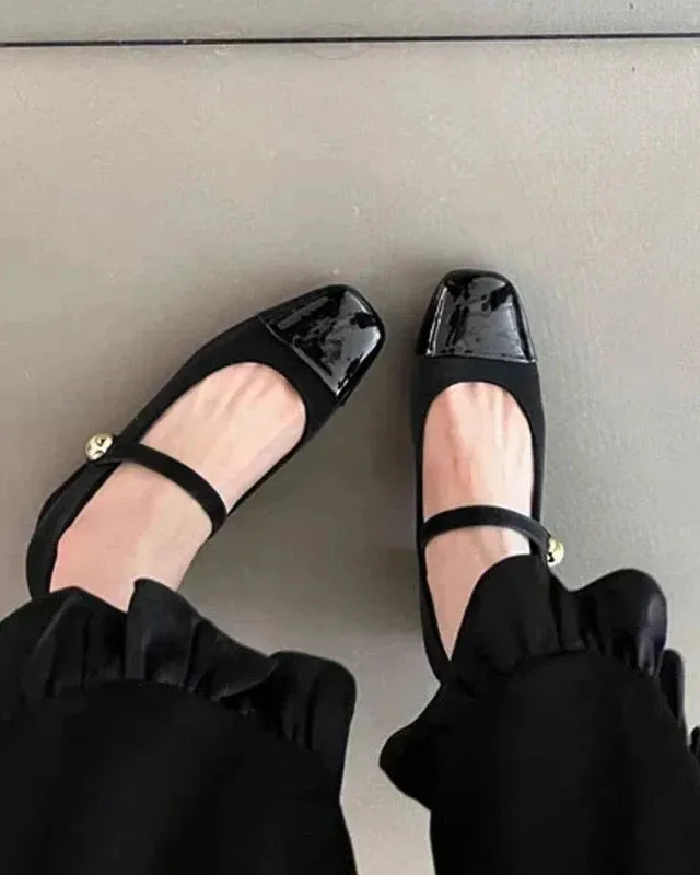 Harilyn Square Toe Pumps