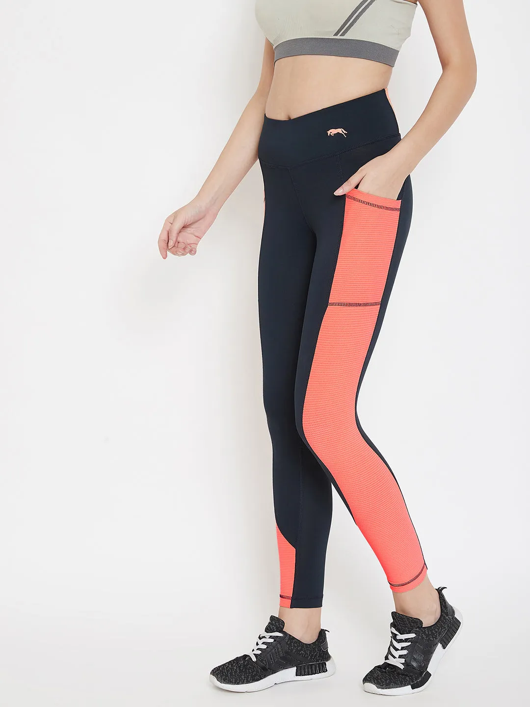 JUMP USA Women Black & Peach Colourblocked Active Wear Tights