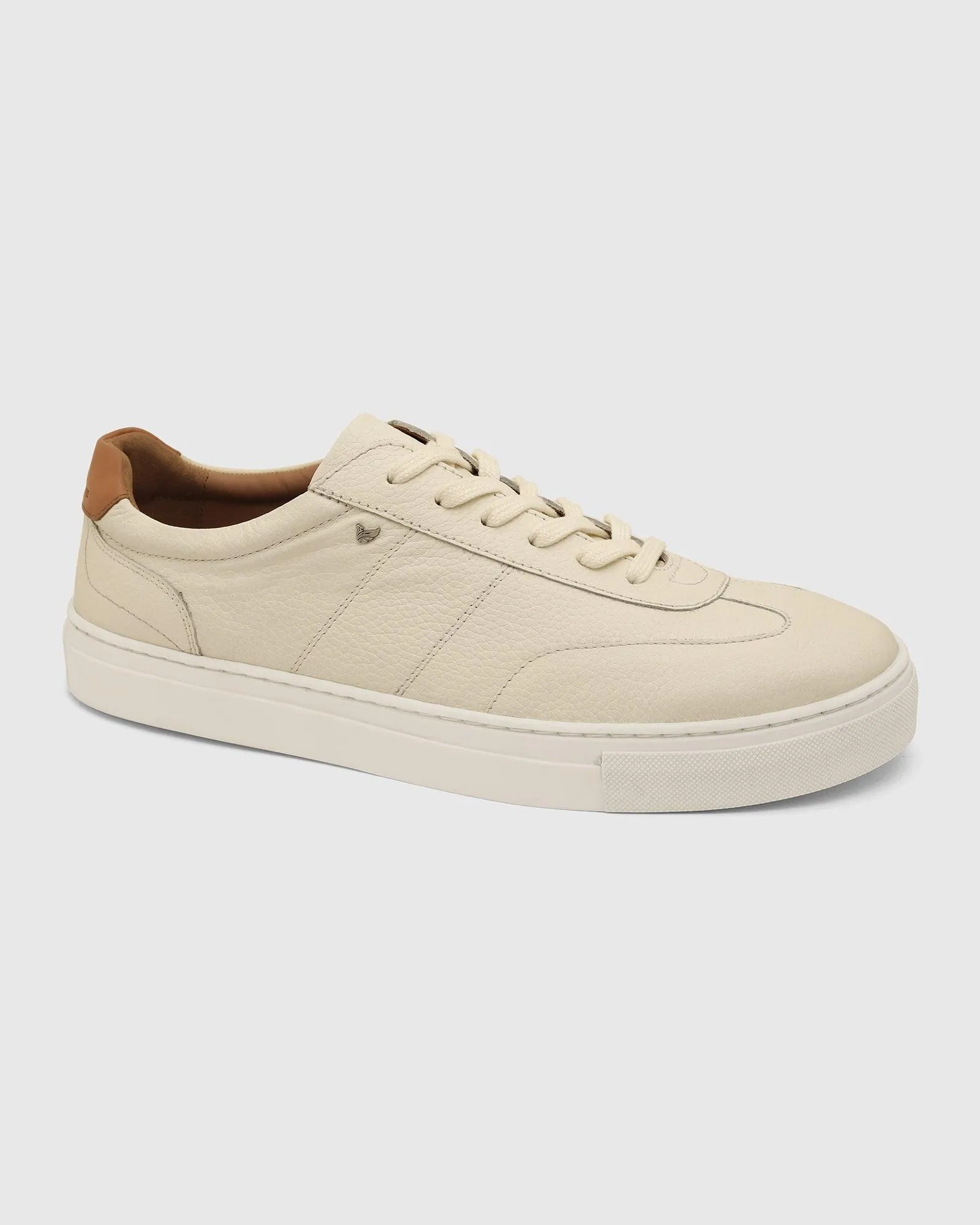 Leather Ivory White Solid Sneakers - Tablet