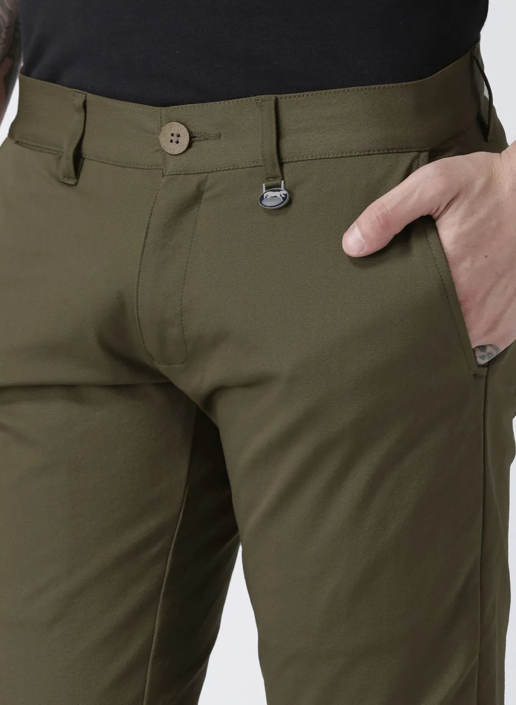 Men Olive Slim Fit Solid Chinos