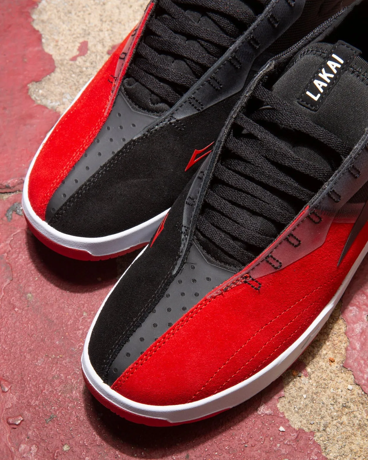 Mod - Black/Red Suede